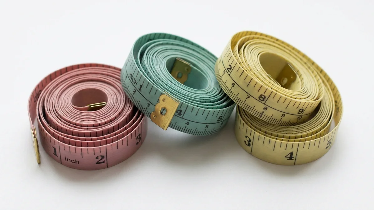 Soft measuring tape for sizing gear swap items